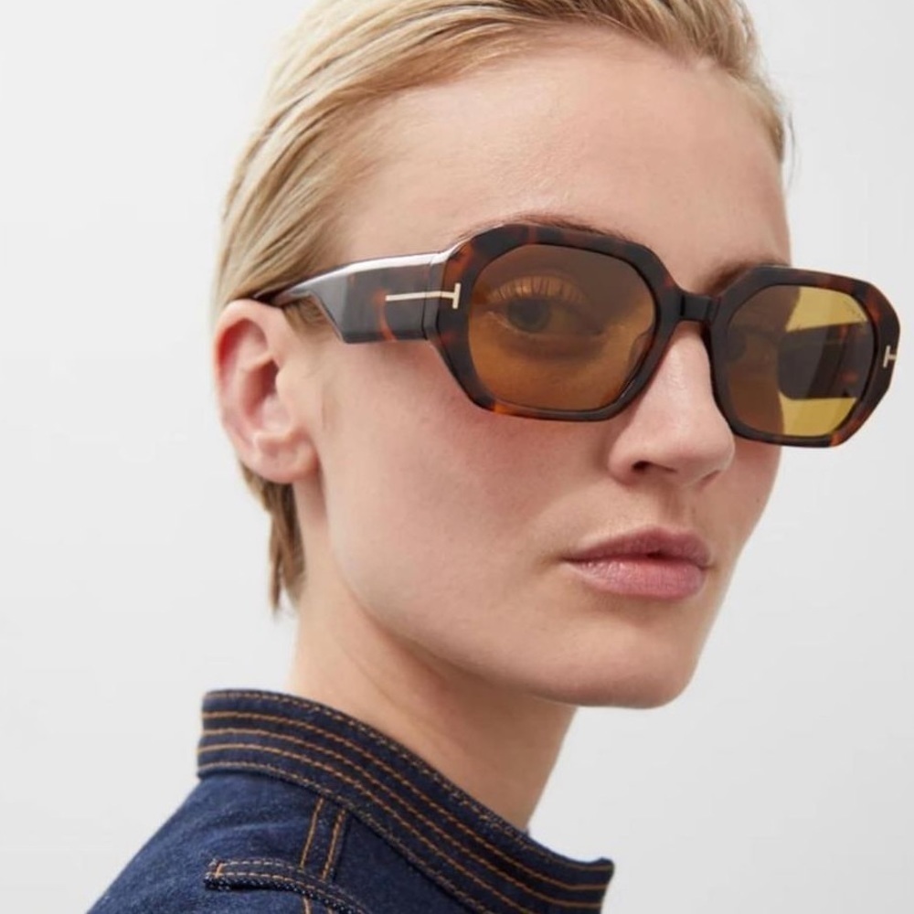 New! TOM FORD Veronique-02 Sunglasses TF917 72E, Authentic - Picture 3 of 15